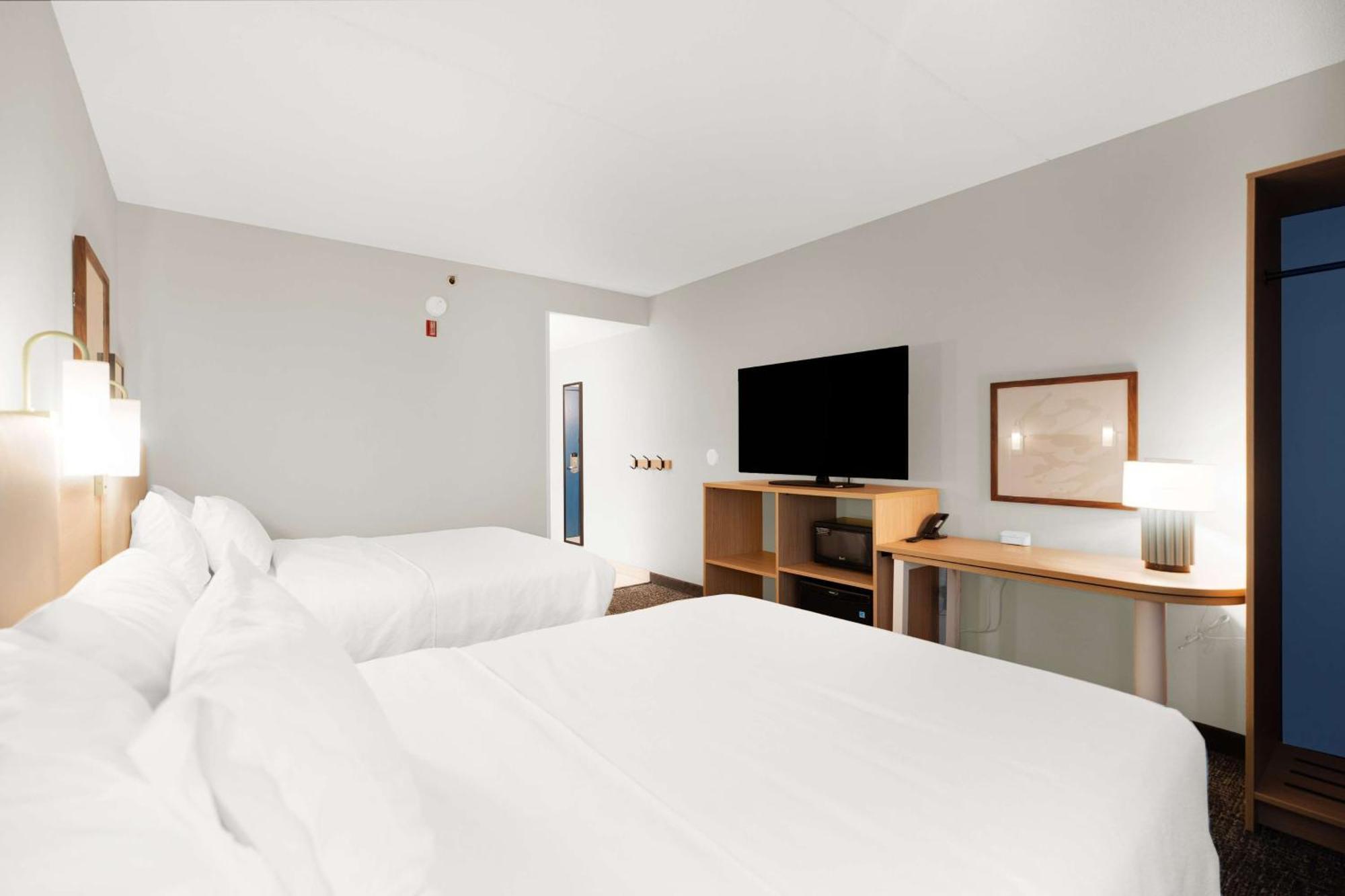 Spark By Hilton Plymouth Eksteriør bilde