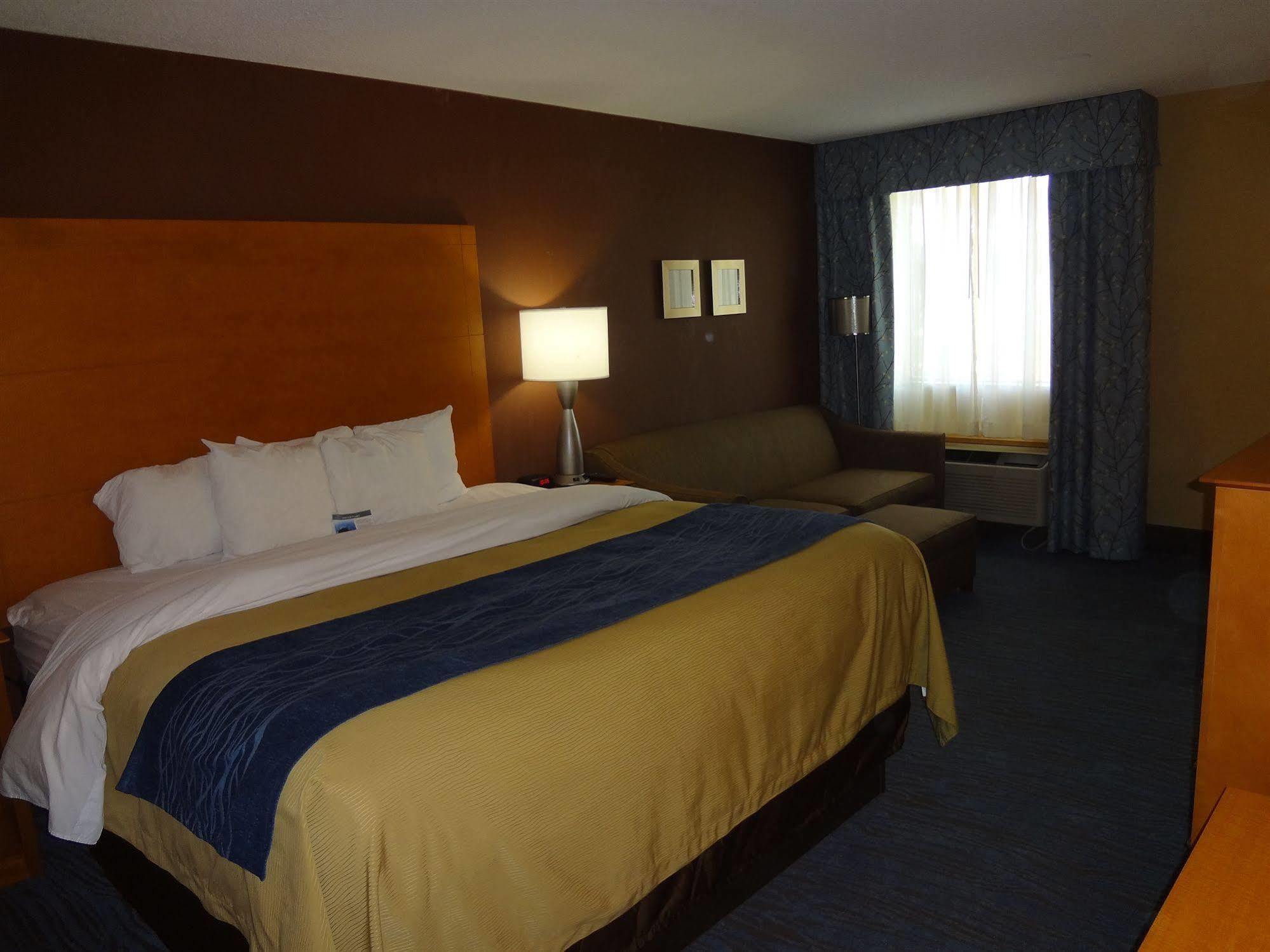 Spark By Hilton Plymouth Eksteriør bilde
